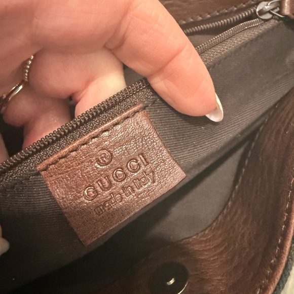 Excellent used condition Gucci monogram horse-bit shoulder bag black and brown - Picture 6 of 15